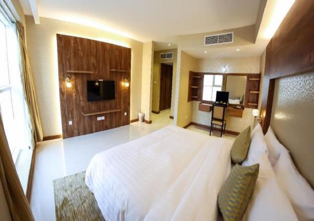 Al Faris 1 Hotel Apartments Дубай Экстерьер фото
